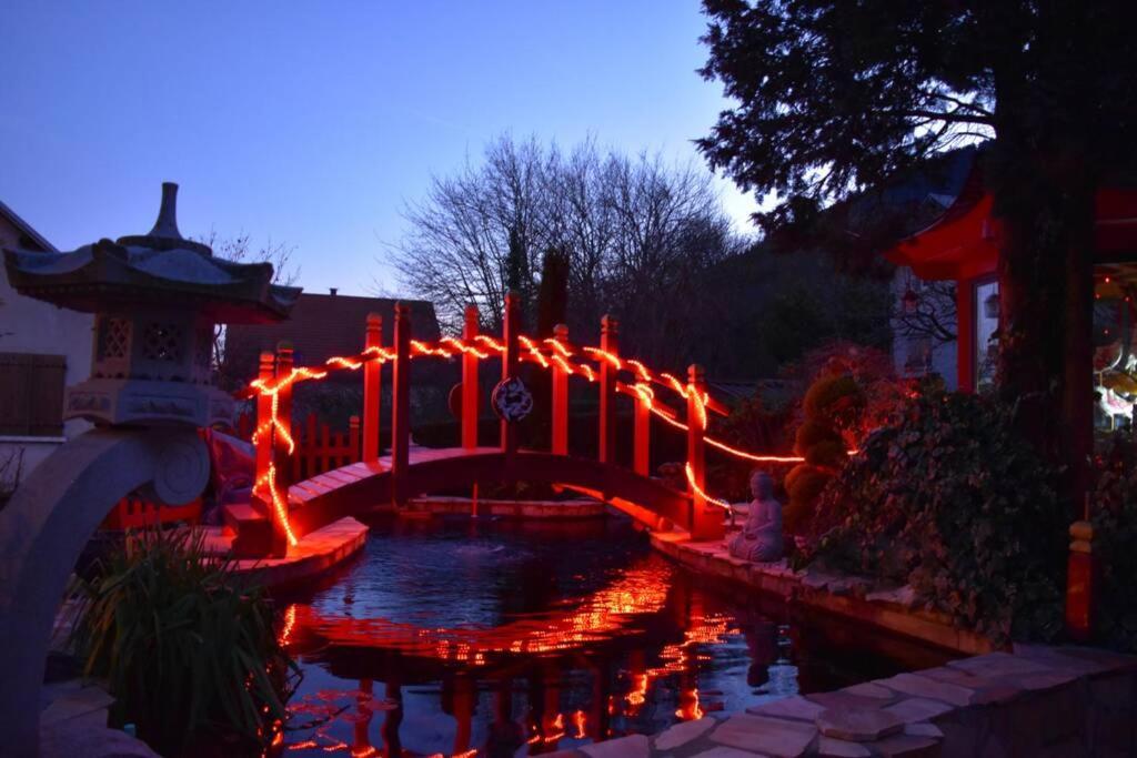 Gite Au Printemps Japonais, Petit Train De La Mure, Parc Des Ecrins Pierre-Chatel المظهر الخارجي الصورة